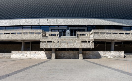 Tarasy są integralną częścią projektu katowickiego Spodka.