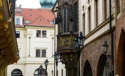 Polska nie może się naukowo równać nawet z niektórymi krajami regionu. Np. Uniwersytet Karola w Prad
