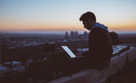 Rok 2020 sprawił, że modne stały się wirtualne podróże