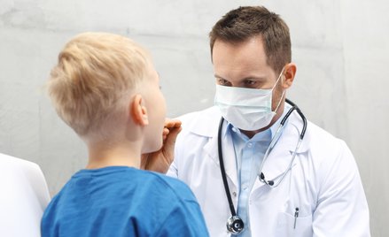 Szczyt sezonu grypowego w Polsce. Zalecenia GIS