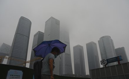 Chiny szokują cięciem stóp. Gospodarka jest w opałach