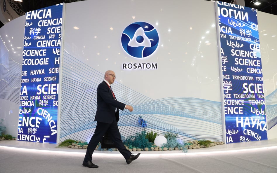 Kreml boi się sankcji na Rosatom. Grozi Unii i uruchamia Węgrów