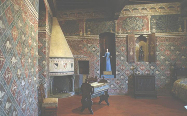 Zydel, kominek, jedwabna tapeta – ot, skromna sypialnia Palazzo Davanzati. W PRL-owskich przewodnika