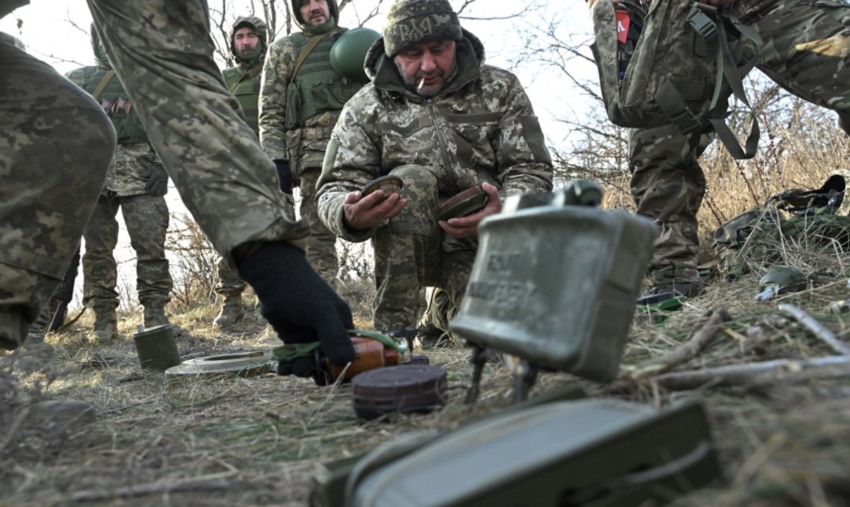 Korupcja na Ukrainie. Wojsko też jest okradane