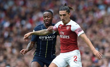 Raheem Sterling (z lewej) i Hector Bellerin to przedstawiciele nowego gatunku piłkarzy – zaangażowan