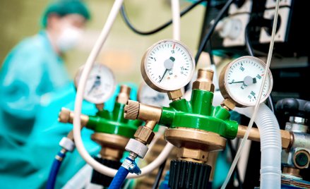 Dostawy tlenu do szpitali: UOKiK wszczyna postępowanie