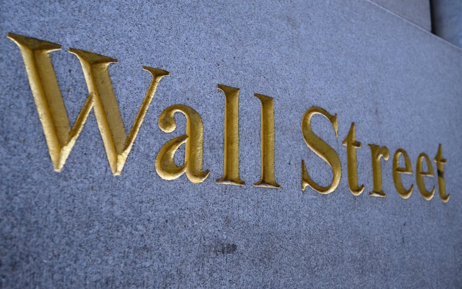 Wall Street zatrudnia