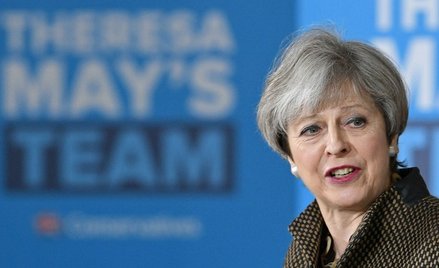 Przed negocjacjami z Unią Brytyjczycy murem za May