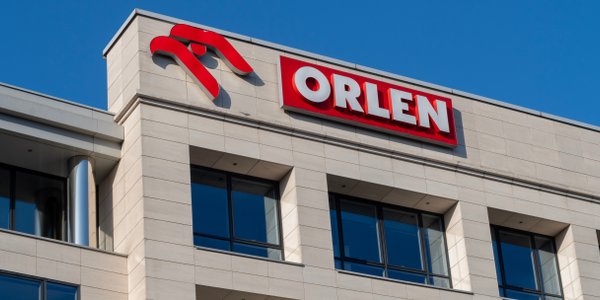 Orlen zapowiada dalszą poprawę wyników i wzrost inwestycji