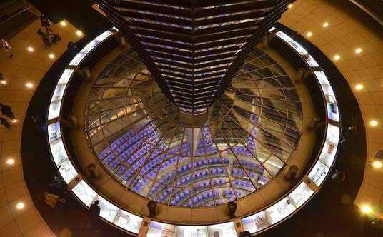 "Bundestag kopuła Norman Foster"