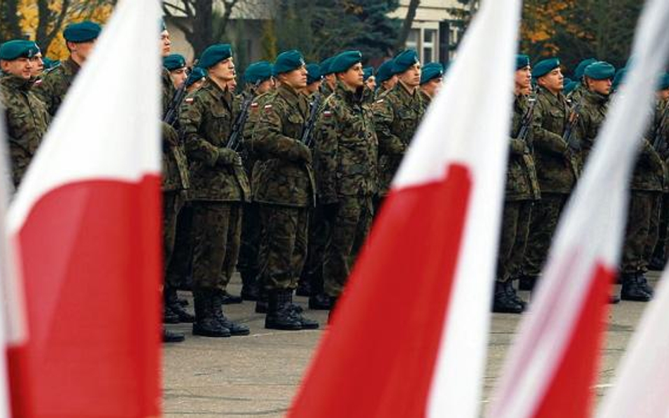 Profesjonalna armia ma liczyć 100 tys. żołnierzy zawodowych i 20 tys. żołnierzy Narodowych Sił Rezer