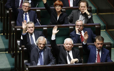 Sejm: Legislacyjny sprint dla zgody z Brukselą