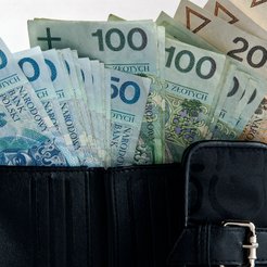 Jak prawidłowo dokonywać potrąceń z wynagrodzenia?