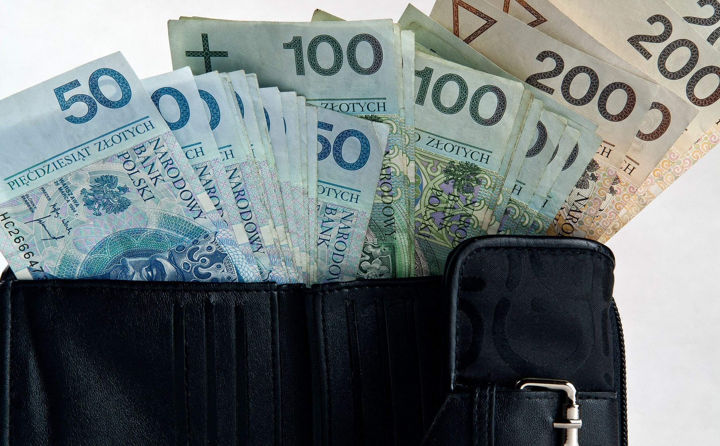 Pracownicy liczą na jawność płac. Pracodawcy sceptyczni