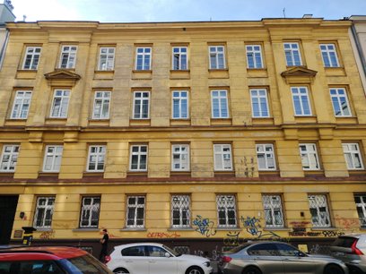 Kamienica dawnego Domu Schronienia „Przytulisko” przy ulicy WIlczej 7