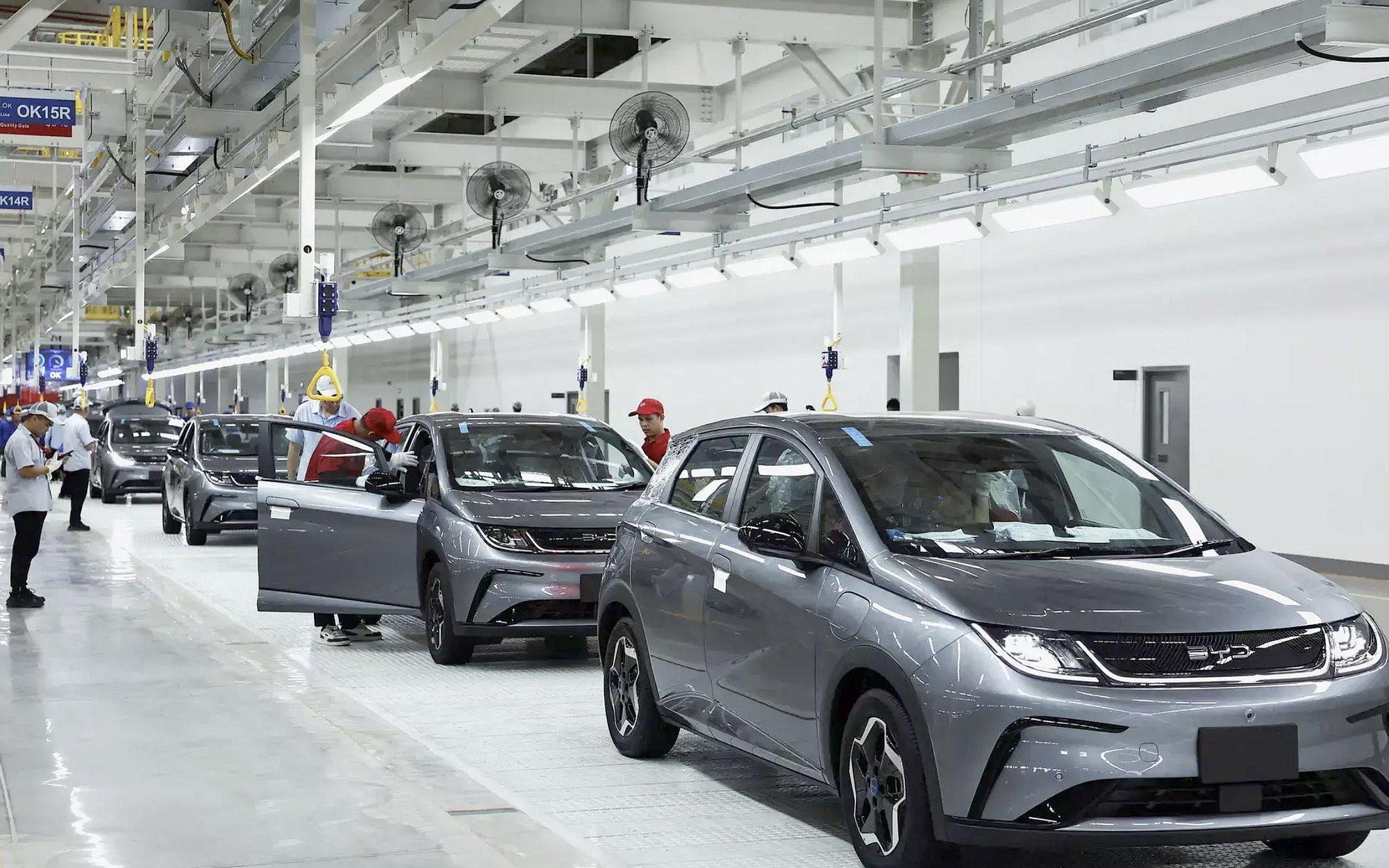 Elon Musk oddaje globalną dominację Chińczykom