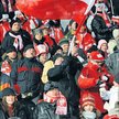 Do Zakopanego w piątek przybyły tysiące kibiców, by oglądać zawody Pucharu Świata w skokach narciars
