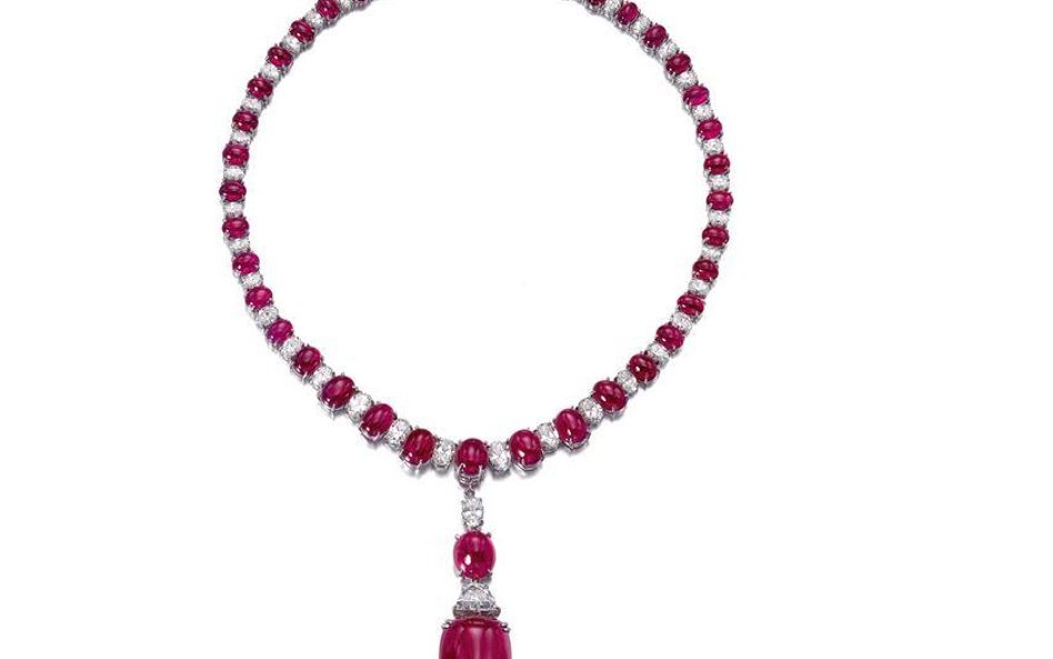 Rubinowy naszyjnik firmy Bulgari
