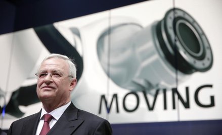 Prezes VW Winterkorn ma złoty spadochron