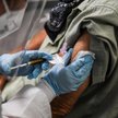 Unia i Stany „zaklepują” sobie szczepionki u producentów