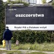 Eskadra zaprojektowała m.in. kontrowersyjne plakaty, na których widniał napis "rządzi PiS, a Polakom