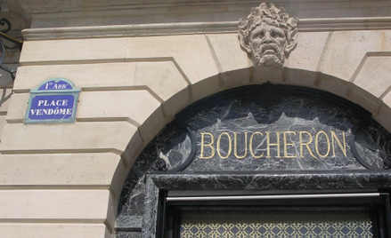 Butik marki Boucheron przy paryskim Place Vendome.