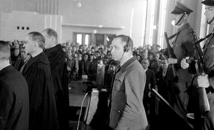 Zbrodniarze pacyfikujący powstanie nie podzielili niestety losu komendanta Auschwitz-Birkenau Rudolf