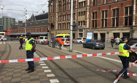 Nożownik zaatakował na dworcu w Amsterdamie