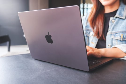 Wyniki koncernu Apple za II kwartał ogólnie okazały się lepsze od prognoz. Zysk na akcję wyniósł 1,4