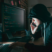 Płatności przez internet są wygodne i coraz bezpieczniejsze. To zasługa rozwoju technologii i zabezp