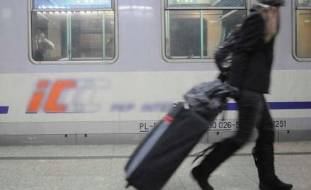 Firma odliczy bilety i inne wydatki zwrócone delegowanemu pracownikowi