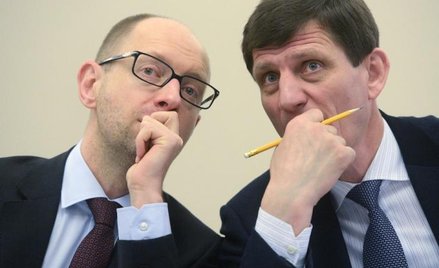 Ukraiński premier Arsenij Jaceniuk i wicepremier Oleksandr Sycz mają przed sobą ekstremalnie trudne 