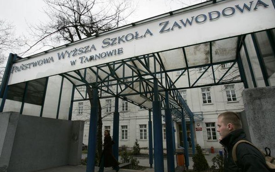 37 mln zł dla PWSZ w Tarnowie