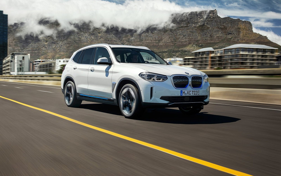 BMW X3 też pod prądem