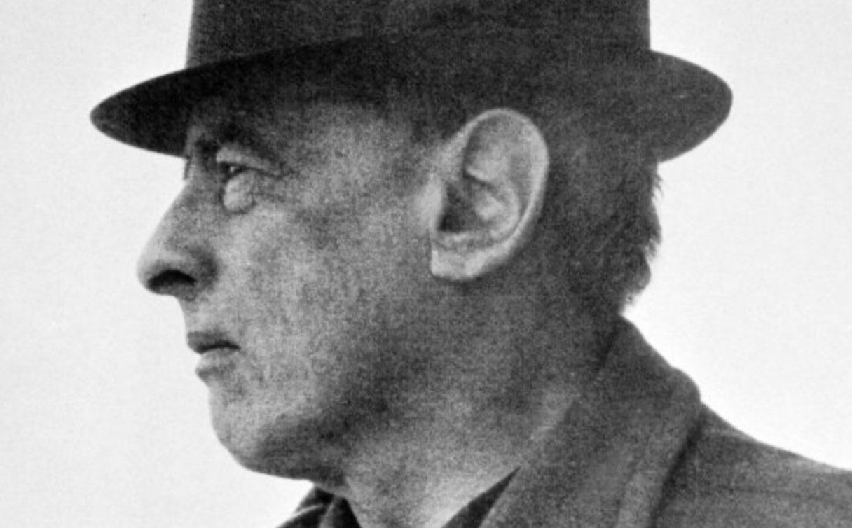 Witold Gombrowicz's year is over. It happens irrevocably and unnoticed