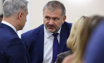 Minister Żurek rozważa rozszerzenie konfiskaty aut. Chodzi m.in. o pojazdy leasingowane