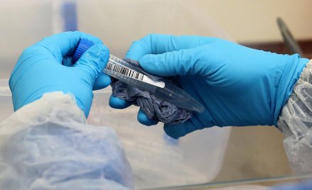 Lubuskie: Spadła liczba wykonywanych testów. Brakuje zestawów izolacji automatycznej wirusa
