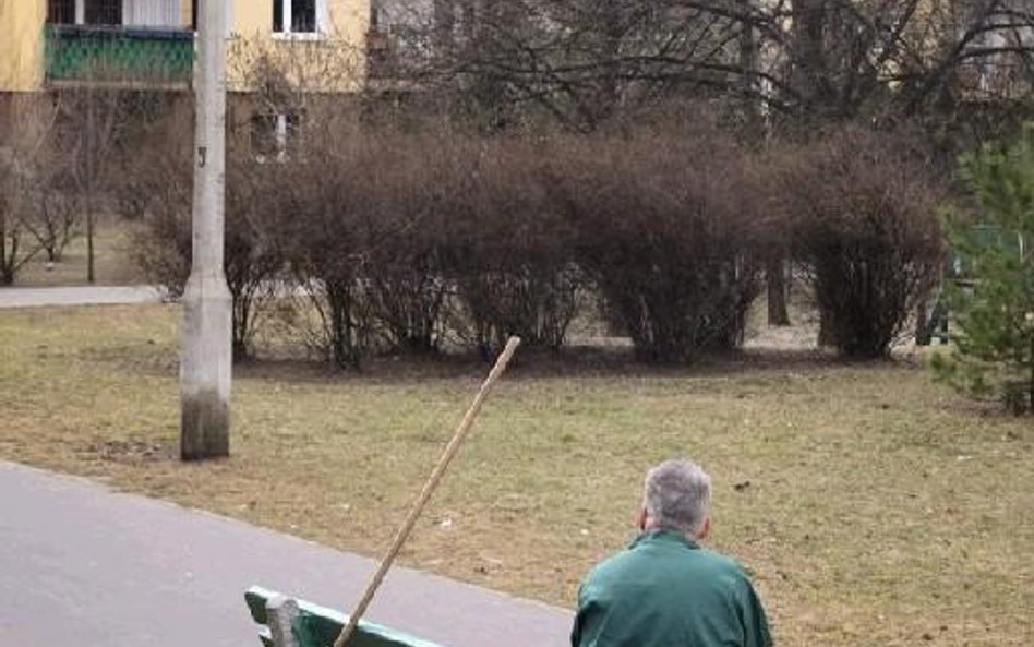 Niektórzy dozorcy wciąż donoszą na niezameldowanych lokatorów