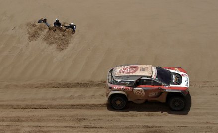 Dakar: Przymusowy dzień przerwy