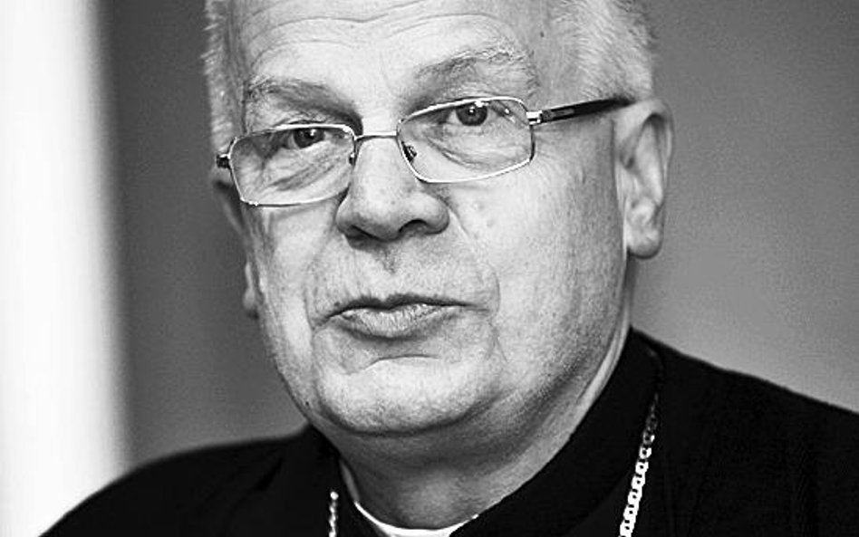 Abp Michalik: Wyzwania dla Kościoła