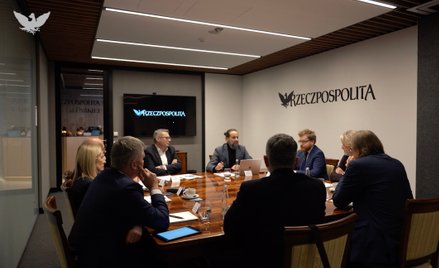 Od papieru do chmury. Jak cyfryzować ochronę zdrowia w Polsce