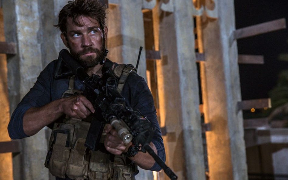 "13 godzin: Tajna misja w Benghazi"