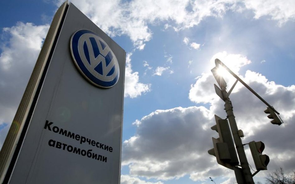 Volkswagen też zmniejsza obecność w Rosji