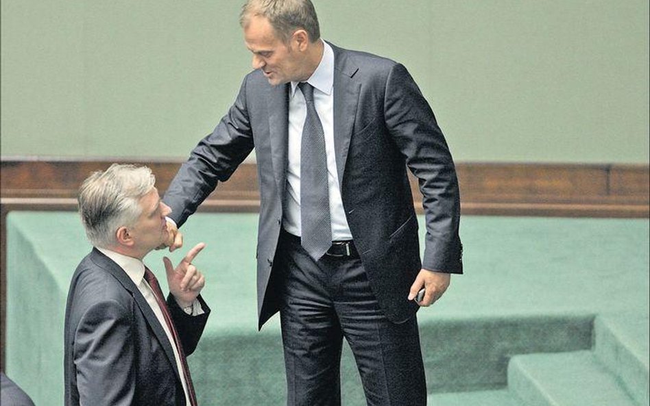 Donald Tusk poprosił Jarosława Gowina, by w sprawie afery hazardowej stał się twarzą Platformy Obywa