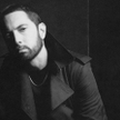 Eminem pozostaje raperem wagi ciężkiej i bije rekord szybkości