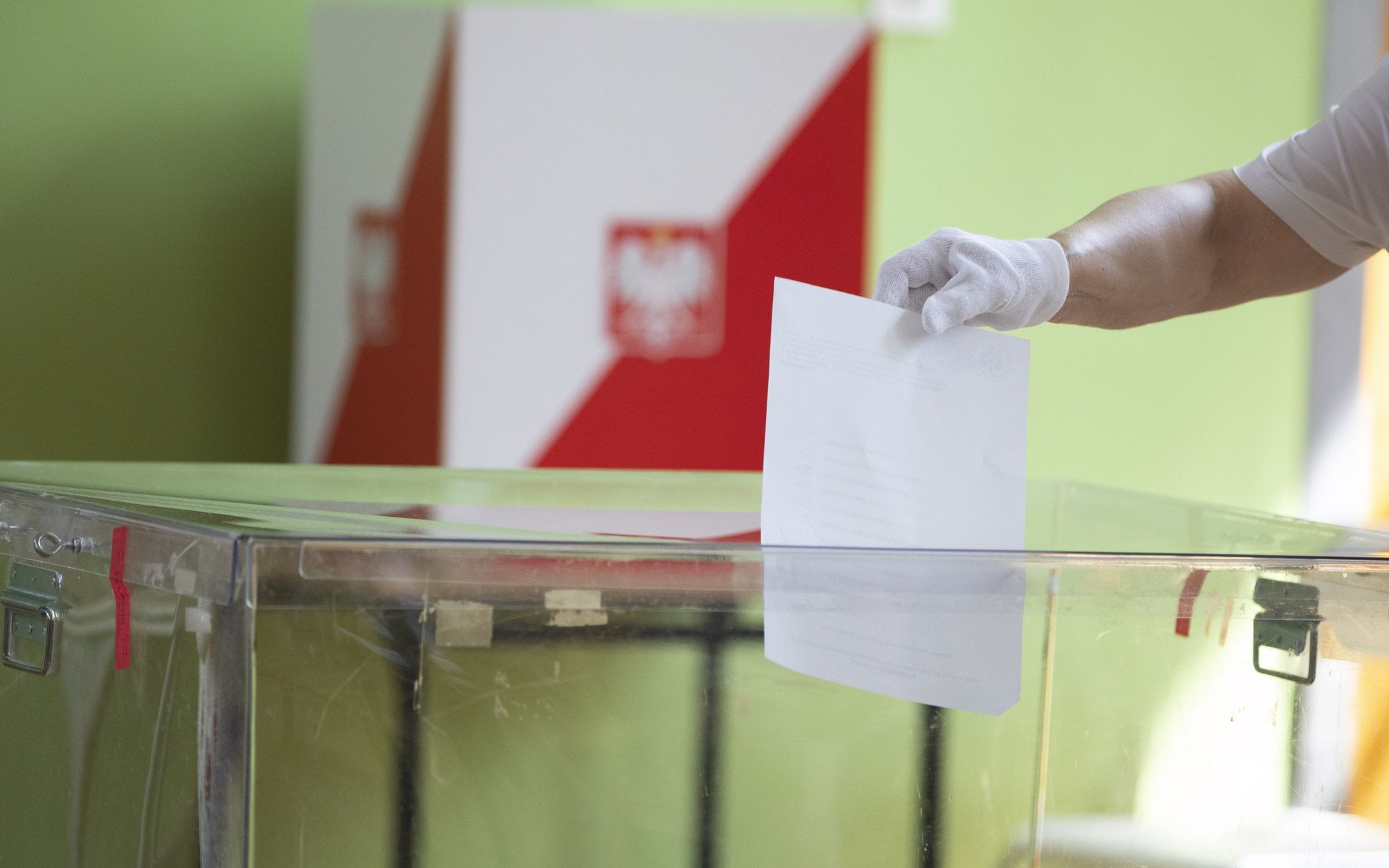 Nielegalna imigracja poza kompetencjami referendum lokalnego