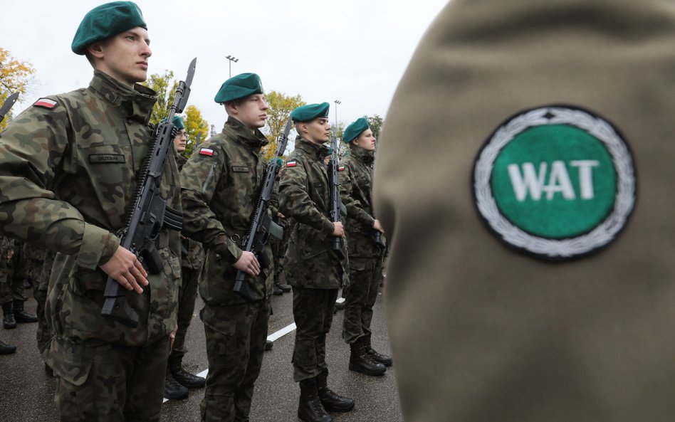 Uroczysta przysięga podchorążych przyjętych na studia w uczelniach wojskowych