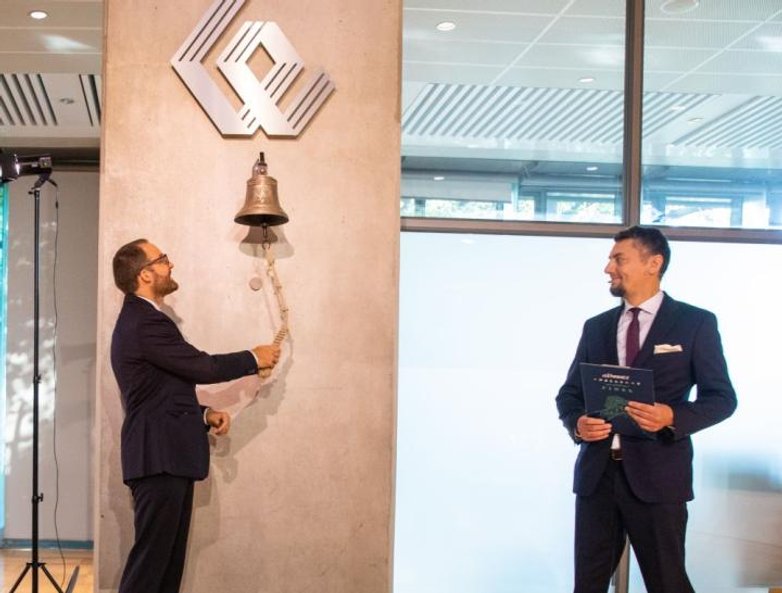 Finałową sesję otworzył Marek Dietl, prezes Giełdy Papierów Wartościowych.