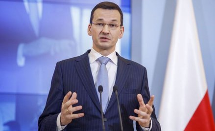 Mateusz Morawiecki zamiast tłumaczyć się przed opozycją, narzucił własną narrację