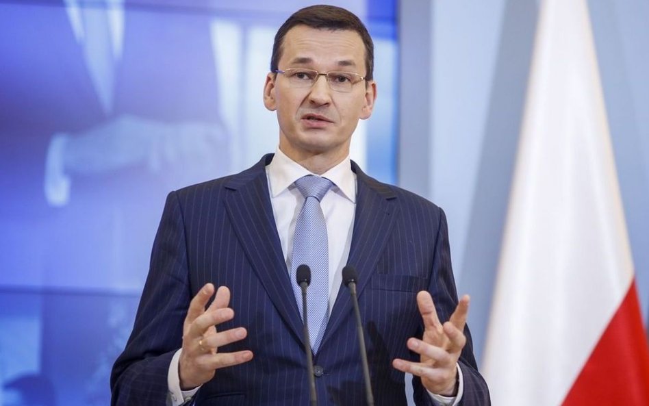 Mateusz Morawiecki zamiast tłumaczyć się przed opozycją, narzucił własną narrację